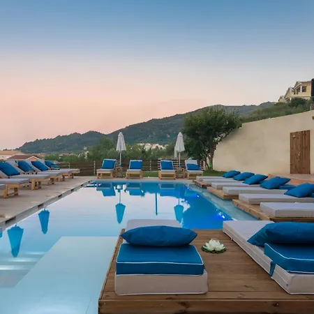 Venilia Apartments-2 شقة *